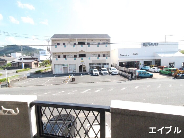 物件内観写真14　(室内からの展望)