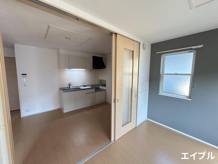 物件内観写真10　(居室)