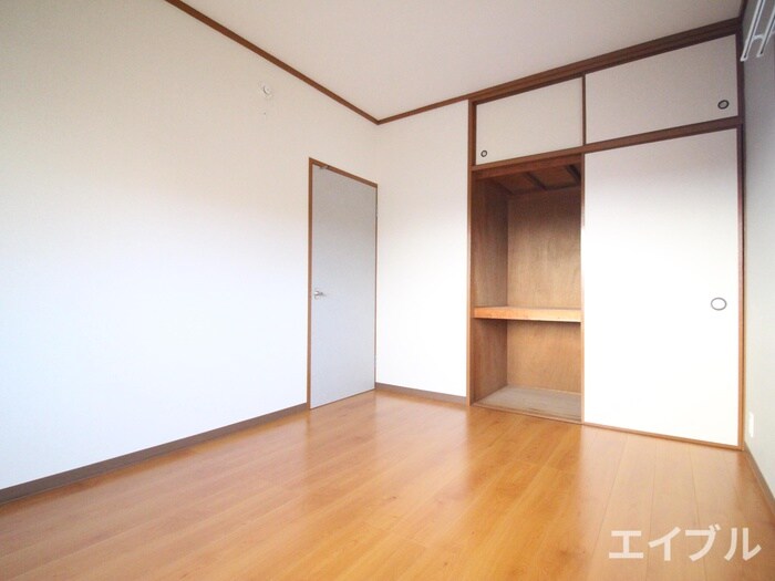 物件内観写真21　(居室)