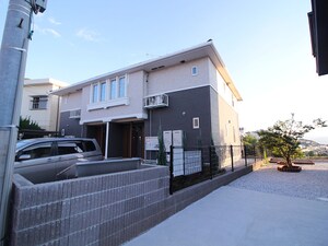 ドミール赤坂外観写真