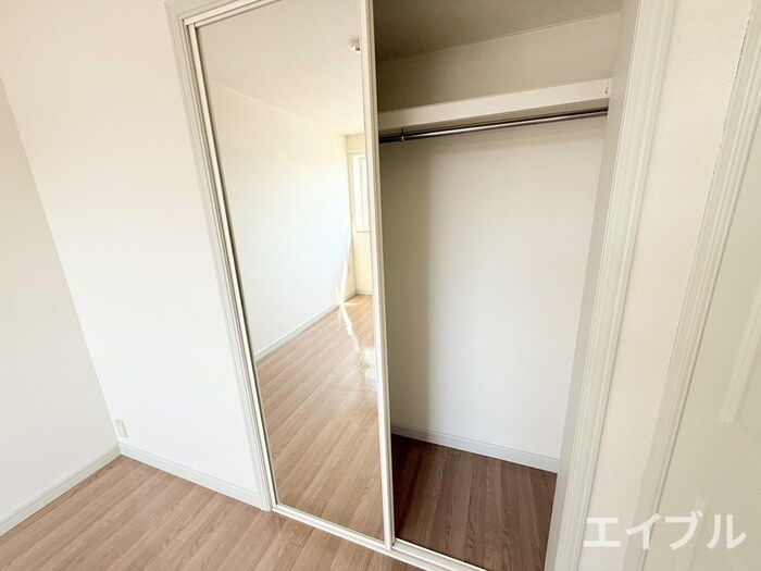 物件内観写真13　(収納)