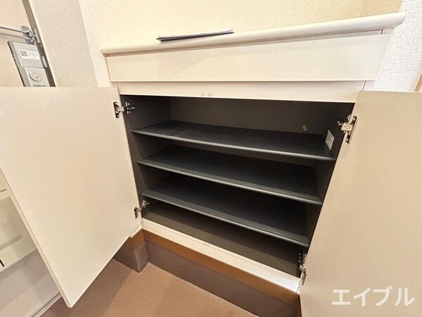 靴箱