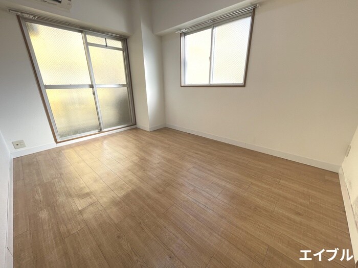 物件内観写真8　(居室)