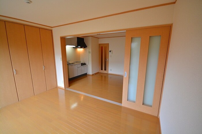 物件内観写真5　(居室)