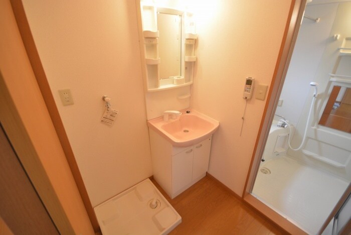 物件内観写真9　(洗面)