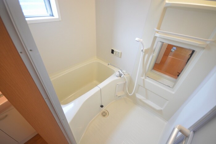 物件内観写真10　(バス／シャワールーム等)