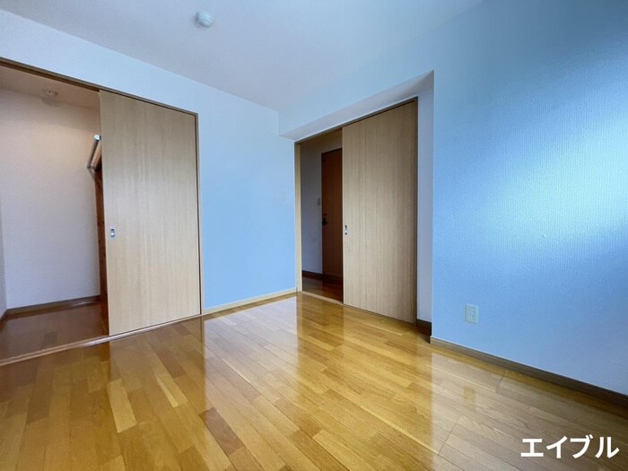 物件内観写真13　(居室)