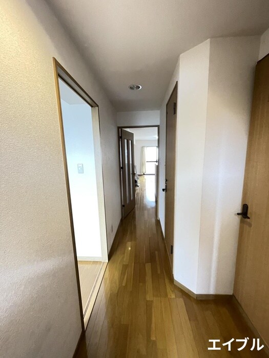 物件内観写真22　(廊下)