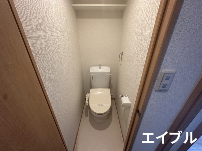 物件内観写真4　(トイレ)