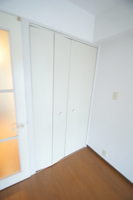物件内観写真11　(収納)