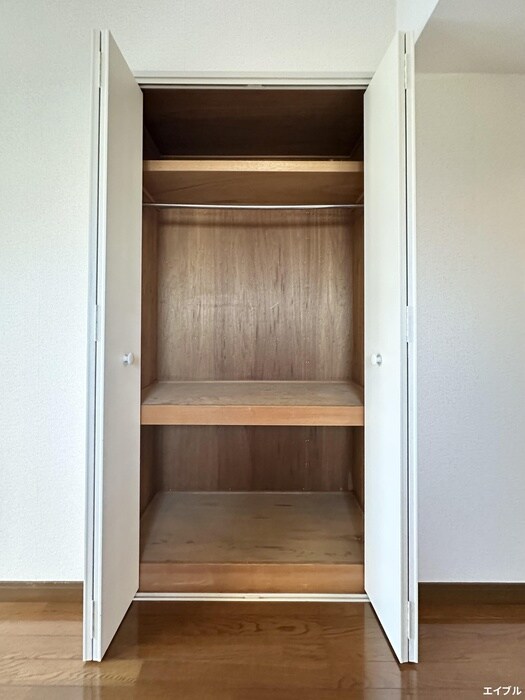 物件内観写真16　(収納)