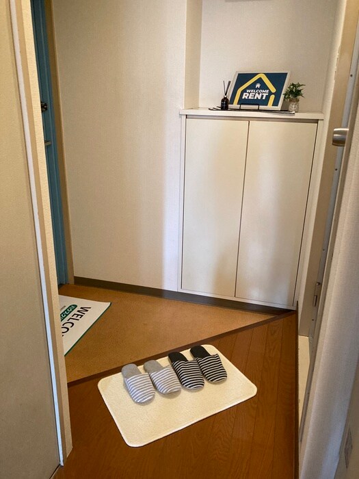 物件内観写真21　(玄関)