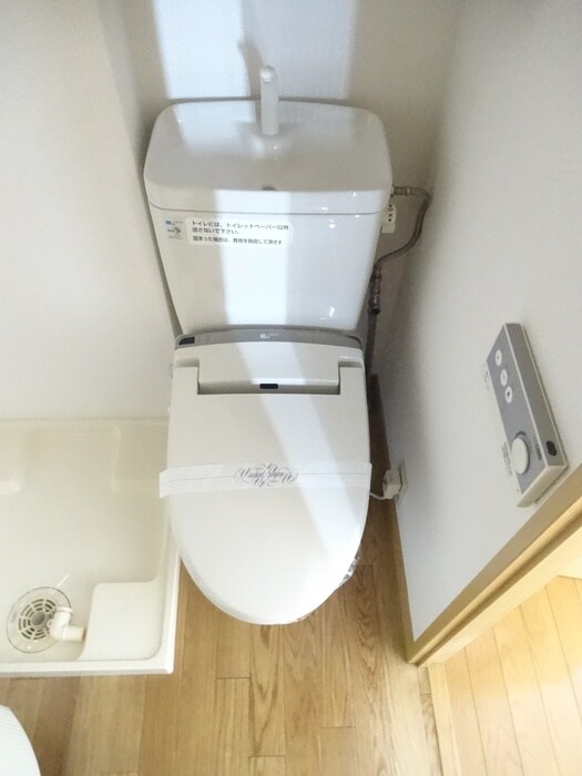 物件内観写真13　(トイレ)