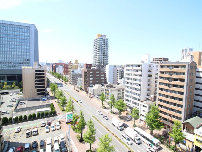 物件内観写真22　(室内からの展望)