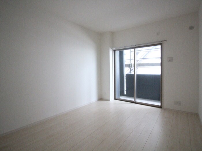 物件内観写真6　(居室)