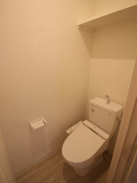 物件内観写真10　(トイレ)