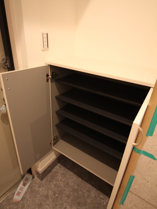 物件内観写真13　(靴箱)