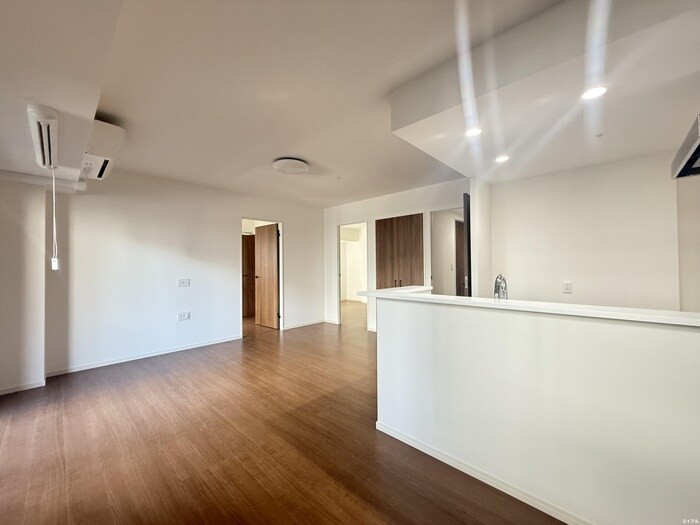 物件内観写真5　(居室)