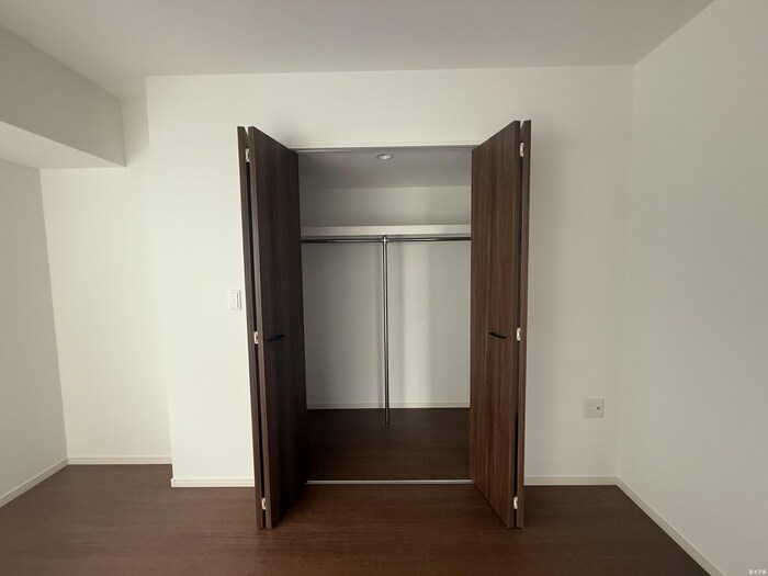 物件内観写真13　(収納)