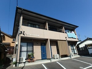 ダブルウッド中の原外観写真