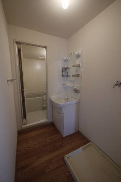 物件内観写真13　(居室)