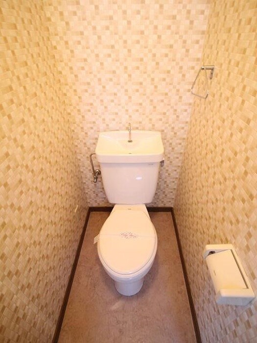 物件内観写真13　(トイレ)