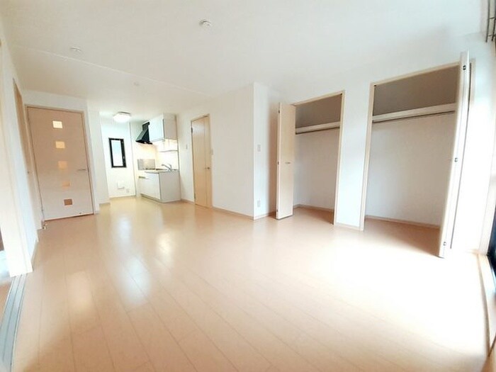 物件内観写真7　(収納)