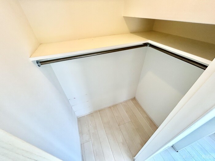 物件内観写真13　(収納)