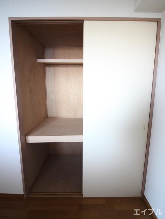 物件内観写真17　(収納)