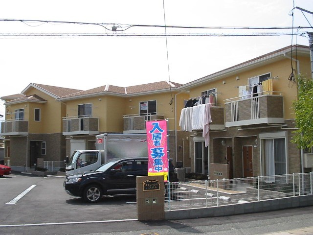 タウンハウスパステル１号館