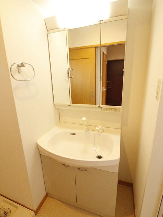 物件内観写真13　(洗面)