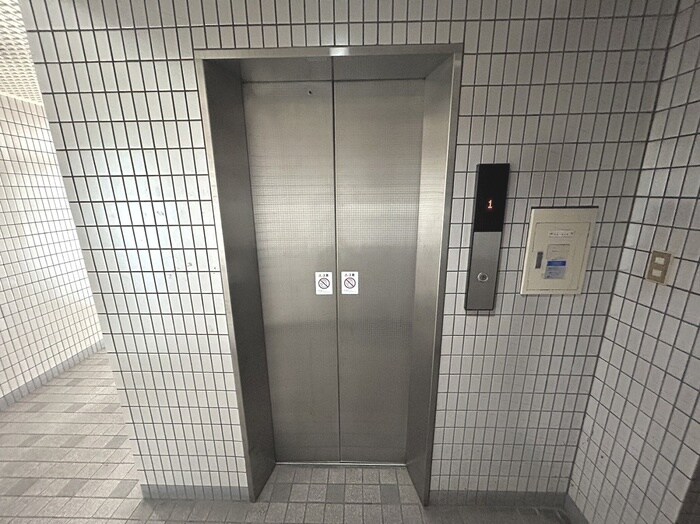 物件外観写真6　(建物設備)