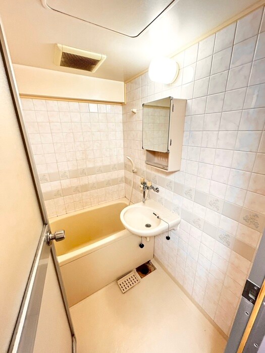 物件内観写真10　(バス／シャワールーム等)