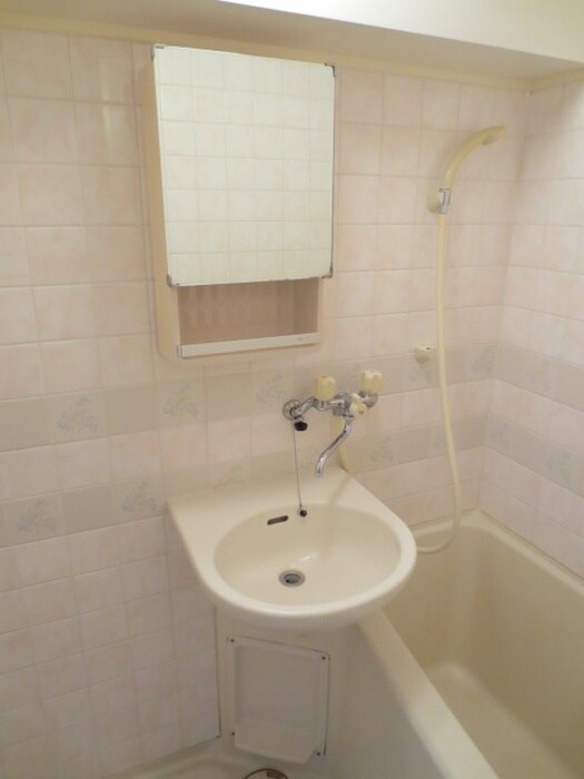 物件内観写真14　(洗面)