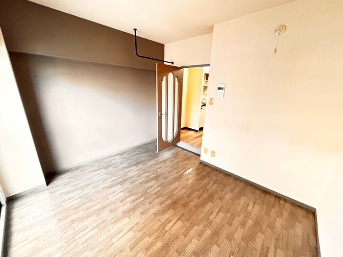 物件内観写真18　(居室)