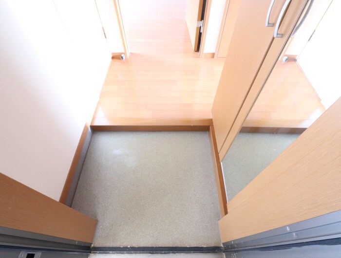 物件内観写真20　(玄関)