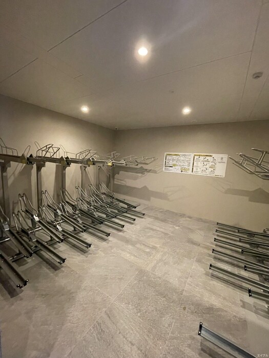 物件外観写真6　(建築中)