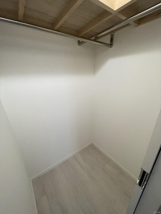物件内観写真11　(収納)