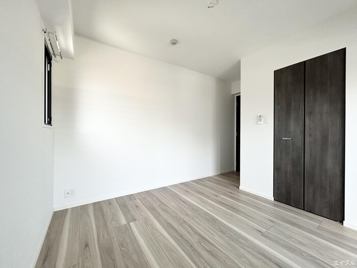 物件内観写真11　(居室)