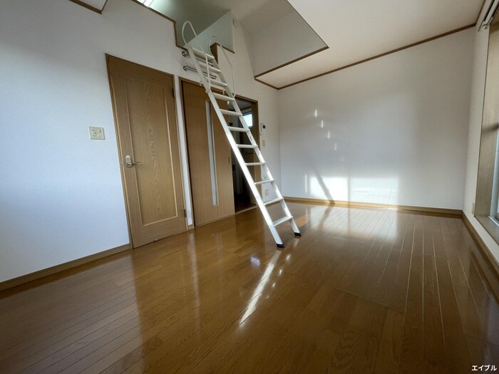 物件内観写真19　(居室)