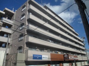 パークヒルズ老司外観写真