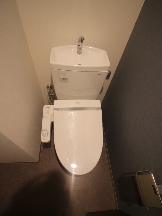 物件内観写真15　(トイレ)