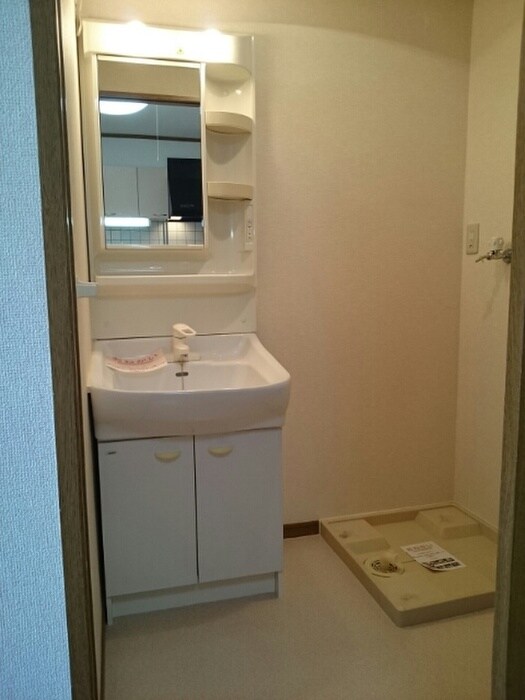 物件内観写真7　(洗面)