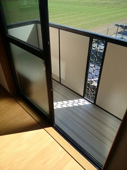 物件内観写真9　(ベランダ・バルコニー)