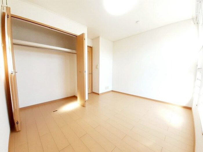 物件内観写真12　(居室)