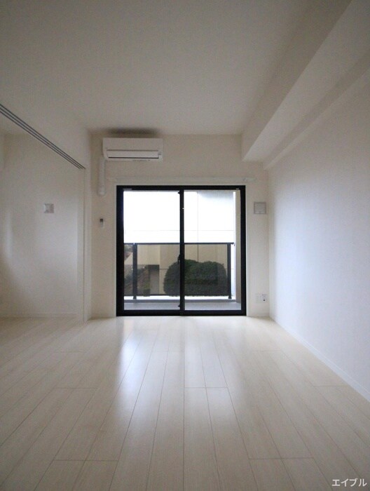 物件内観写真6　(居室)