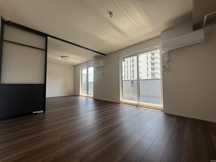 物件内観写真10　(居室)