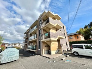 プレステ－ジ長尾外観写真