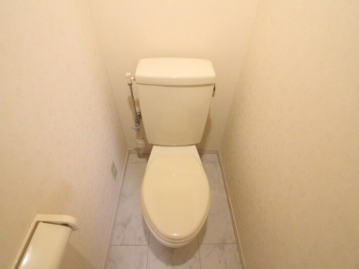 物件内観写真13　(トイレ)