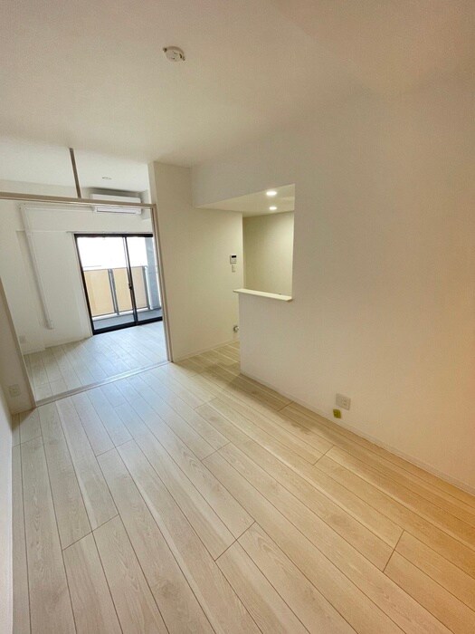 物件内観写真4　(居室)